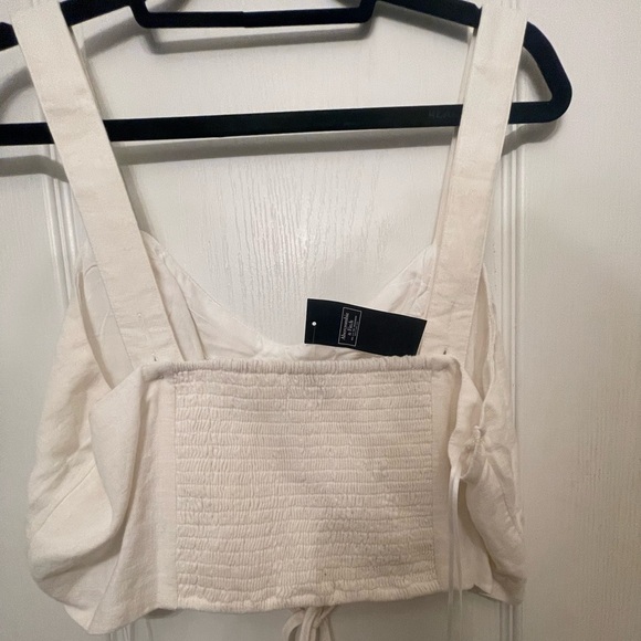 Abercrombie Linen Top - Picture 2 of 3